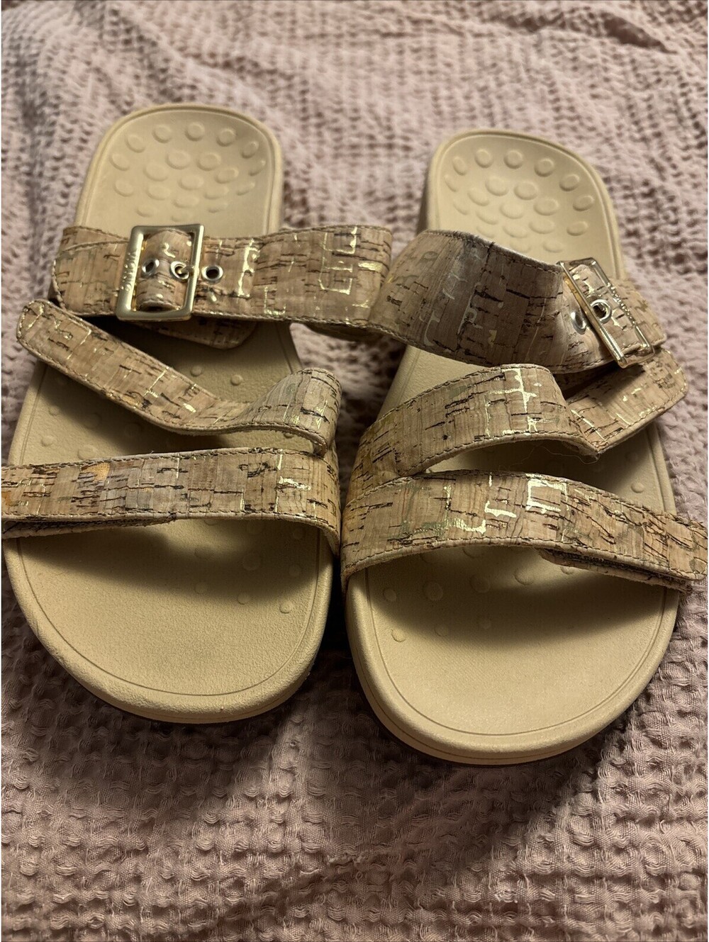 Vionic Women's Slide Slip-on Buckle Strap Cork Sandals Size 9 Arch Support